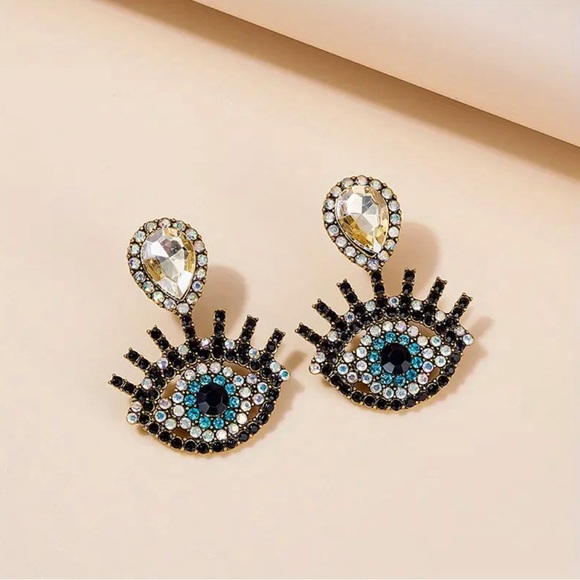 Eye Pattern Rhinestone Earrings - Picture 2 of 6